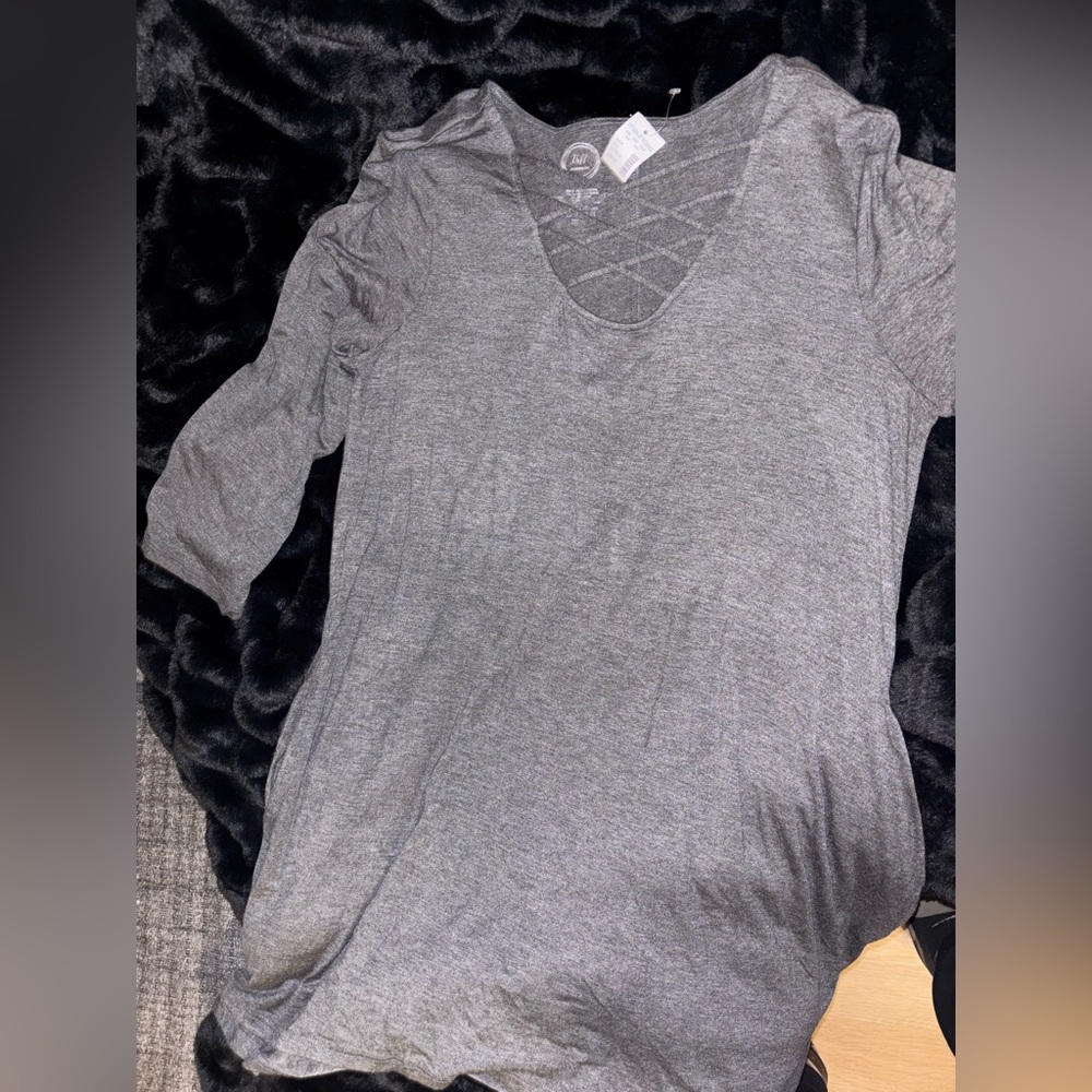 Maurices Heather Gray V-Neck Tee